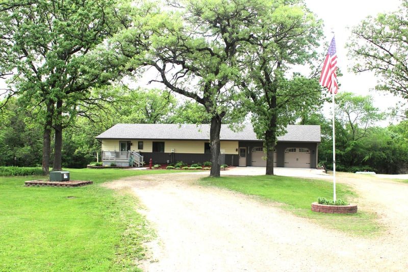 31127 Levi Pa, Lake City, MN 55041