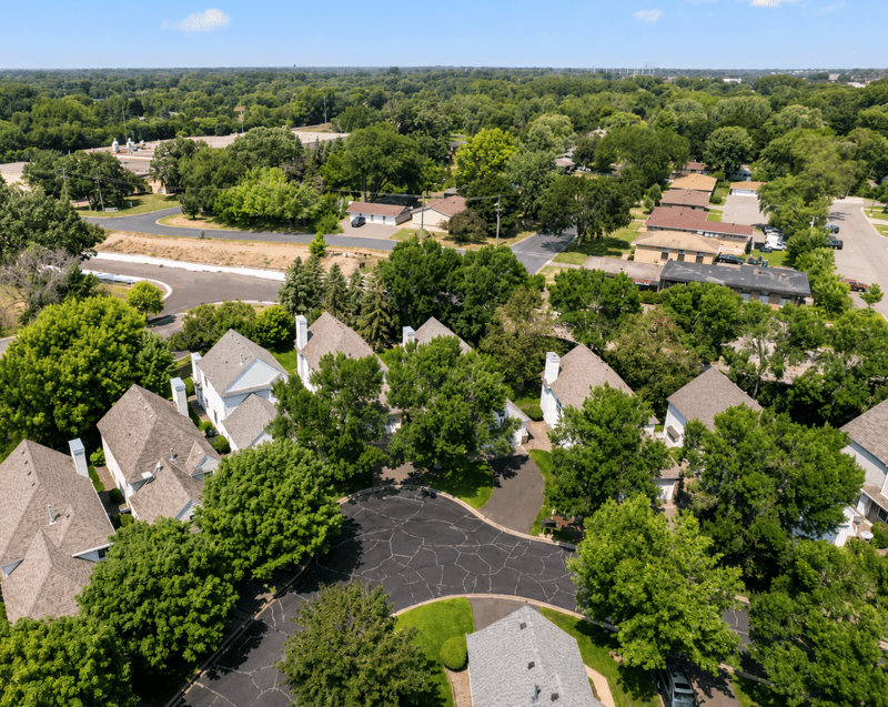 6420 Christenson Ln NE, Fridley, MN 55432