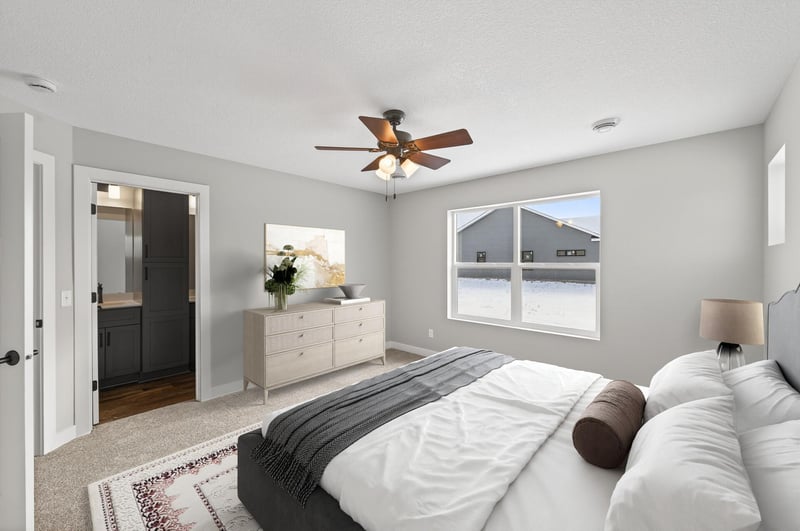 31720 Madison Rd, Lindstrom, MN 55045