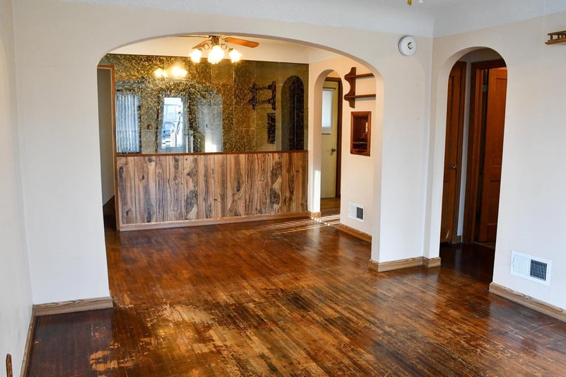 1539 Dover St, Worthington, MN 56187