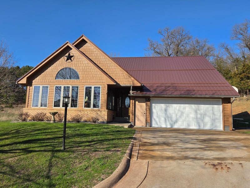 100 Oak Knoll Dr, Rushford, MN 55971