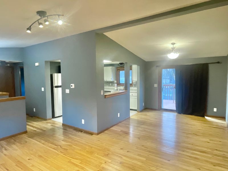 5347 Portland Ave, White Bear Twp, MN 55110