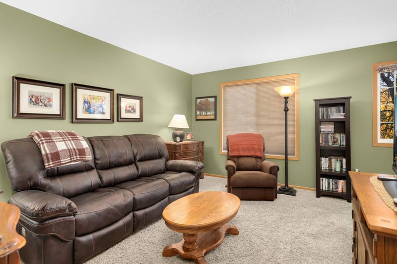 16093 71st Ln NE, Elk River, MN 55330