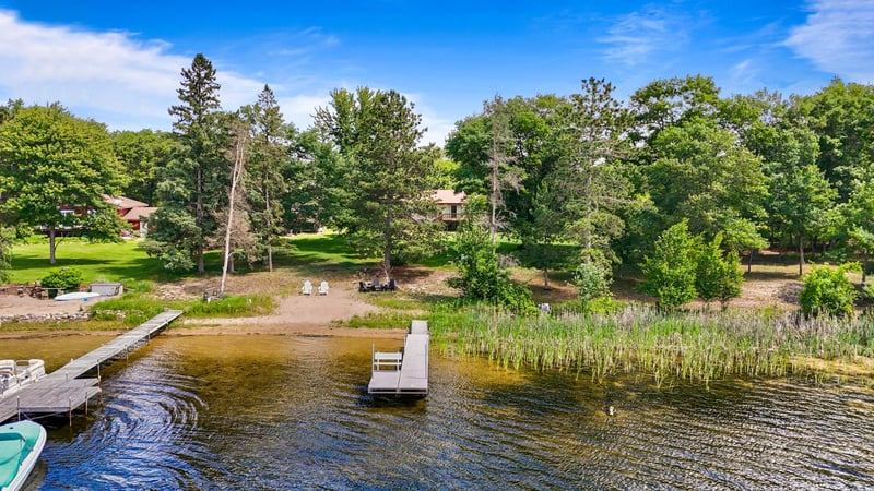 7101 Browns Ln, Brainerd, MN 56401