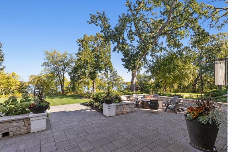 4889 E Lake Harriet Pw, Minneapolis, MN 55419