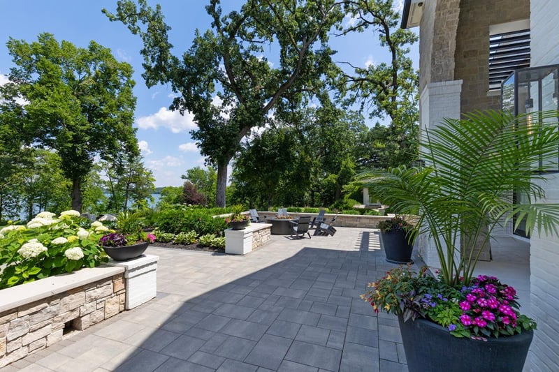 4889 E Lake Harriet Pw, Minneapolis, MN 55419