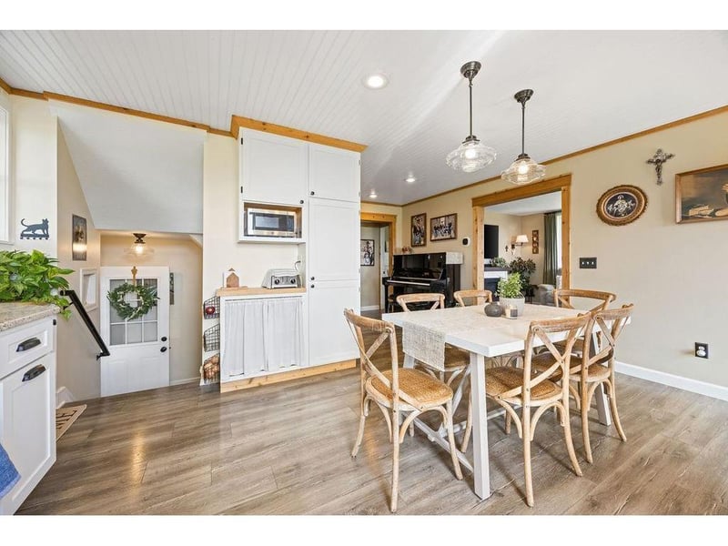 9726 E 280th St, Webster, MN 55088