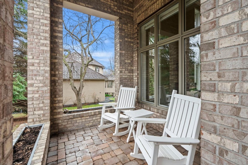 4285 Rosewood Ln N, Plymouth, MN 55442