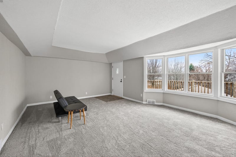 3224 Lake Ln, Arden Hills, MN 55112