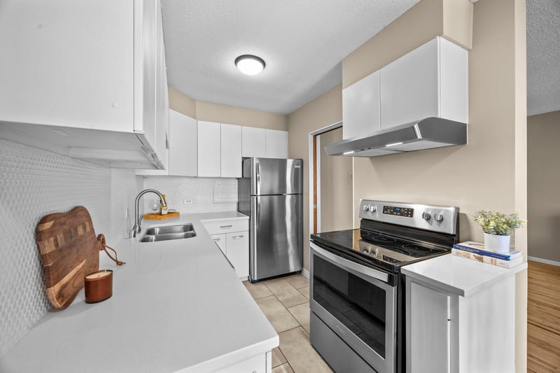 2928 Dean Pw #3E, Minneapolis, MN 55416