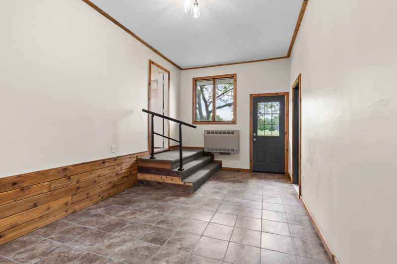 2961 201st Ave NW, Oak Grove, MN 55011