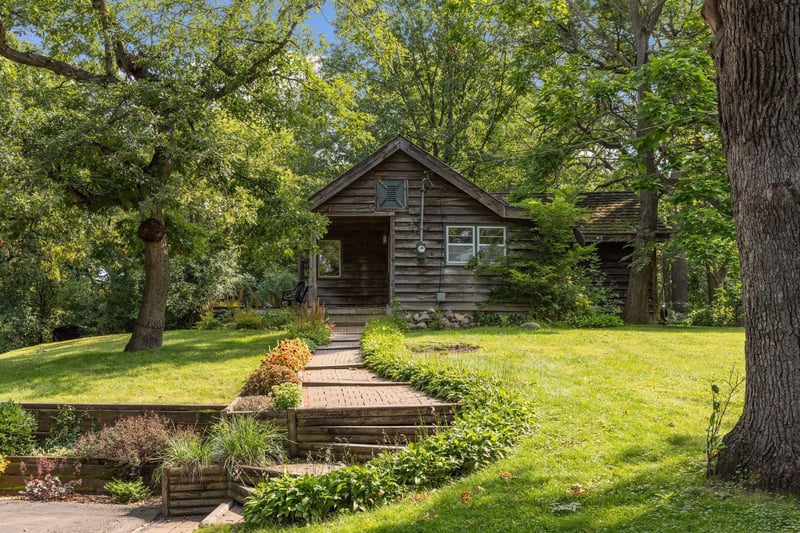 2417 Ford Rd, Hopkins, MN 55305