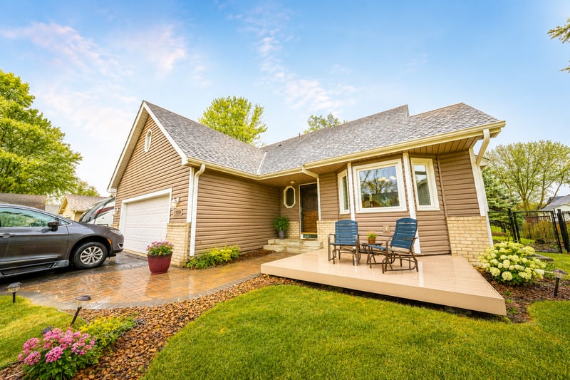 17100 Fieldcrest Ave, Farmington, MN 55024
