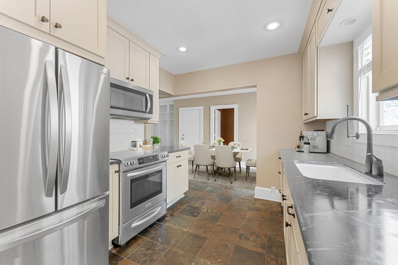 3260 Yosemite Ave S, Saint Louis Park, MN 55416