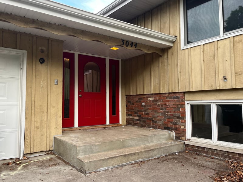 3044 Lake St N, Maplewood, MN 55109