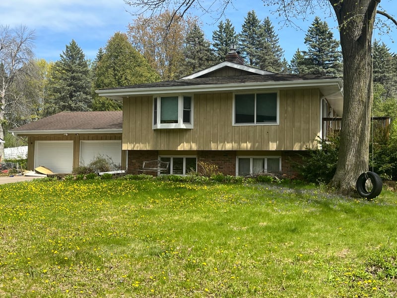 3044 Lake St N, Maplewood, MN 55109