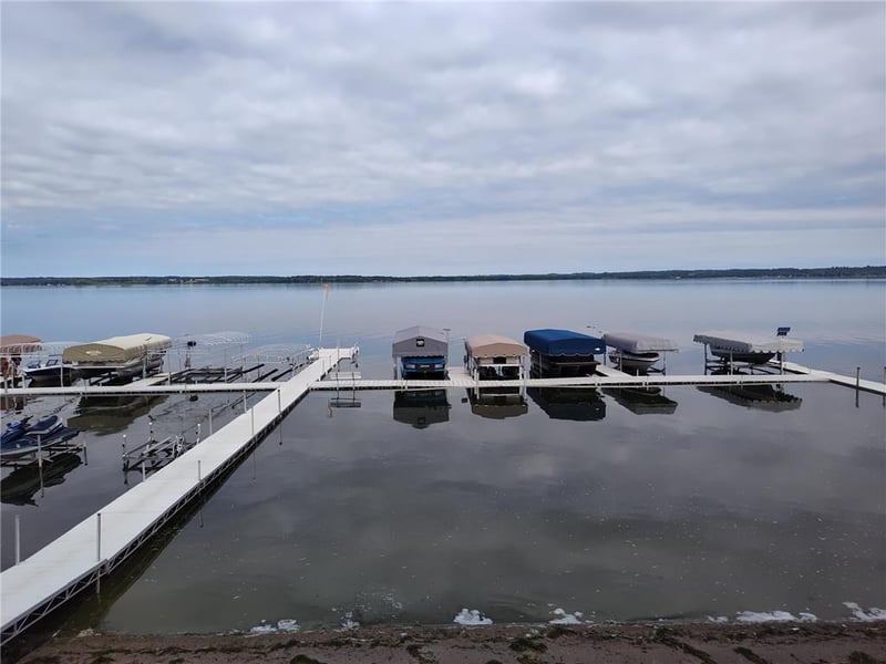407 Golf Cart Ct, Glenwood, MN 56334