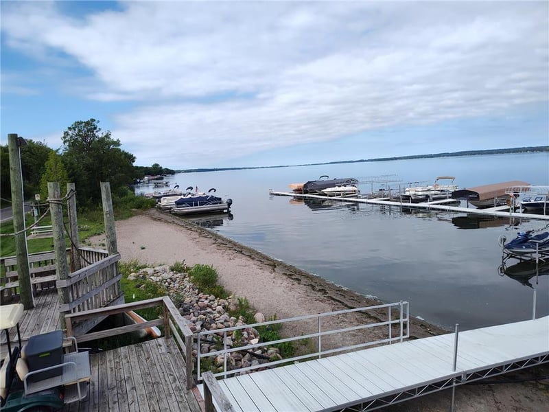 407 Golf Cart Ct, Glenwood, MN 56334