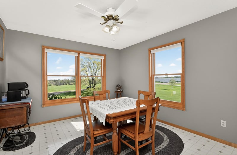 210 Zenith St, Lanesboro, MN 55949