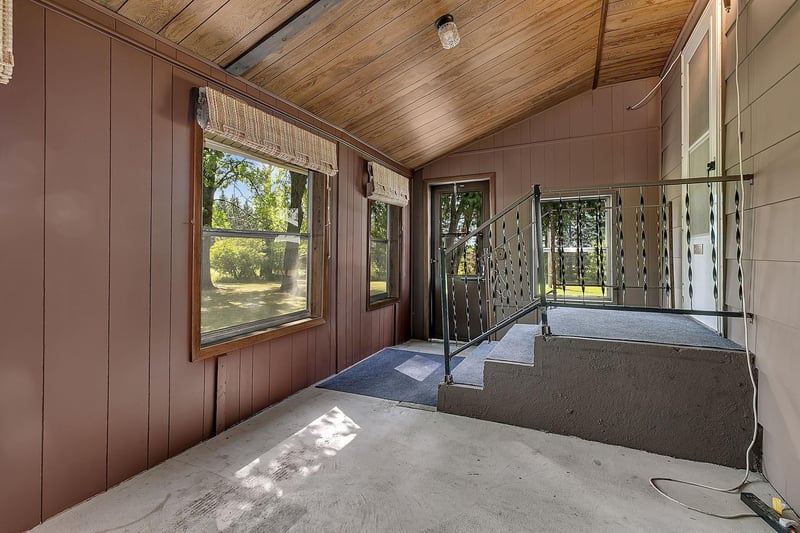 25385 County Road 34, Paynesville, MN 56362