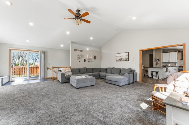 1108 4th St NW, Byron, MN 55920