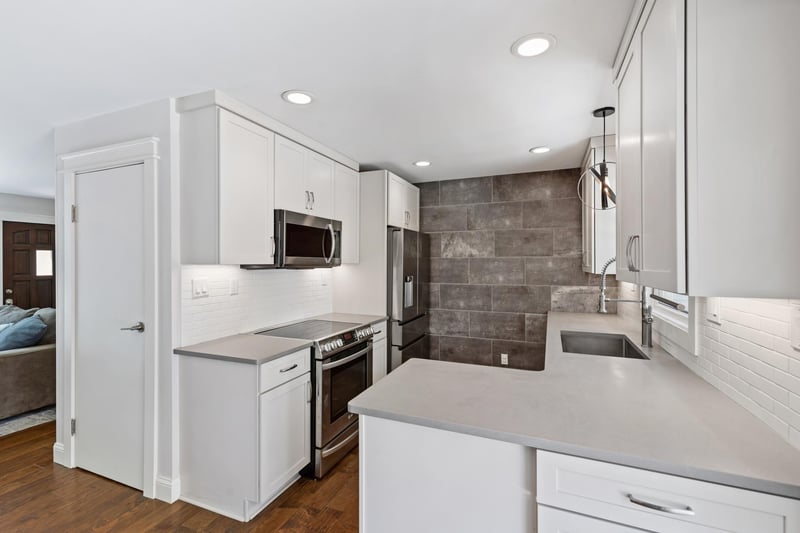 4984 Three Points Blvd, Mound, MN 55364