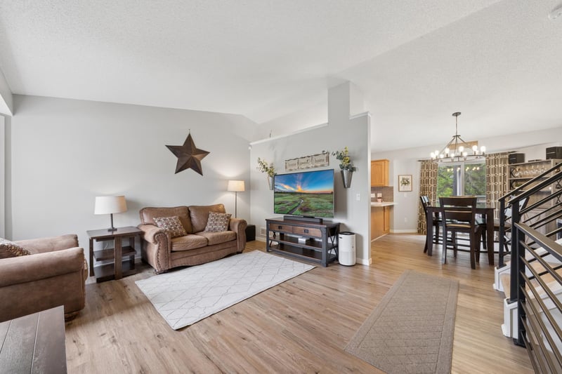 1654 146th Ave NW, Andover, MN 55304
