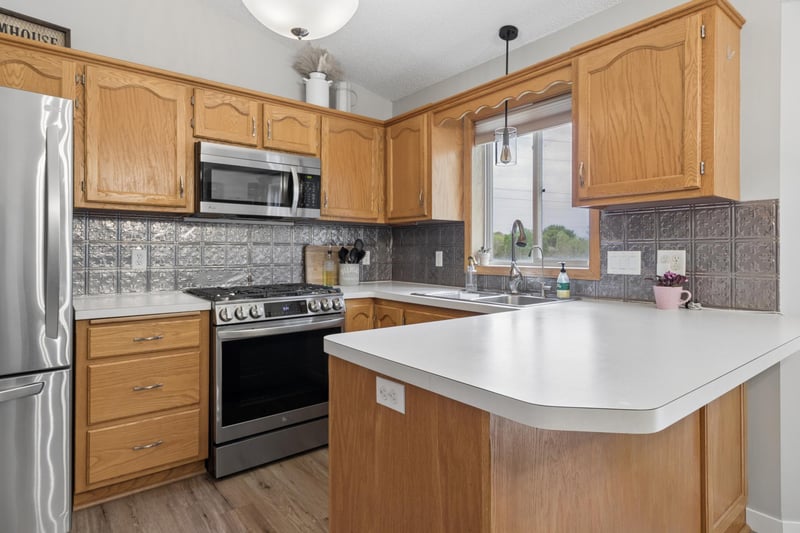 1654 146th Ave NW, Andover, MN 55304
