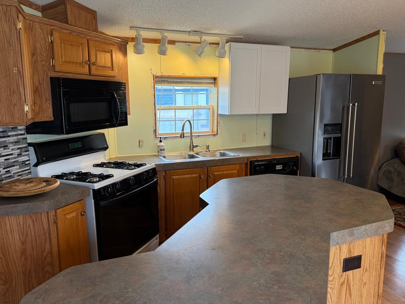 1341 104th Ln NE, Blaine, MN 55434