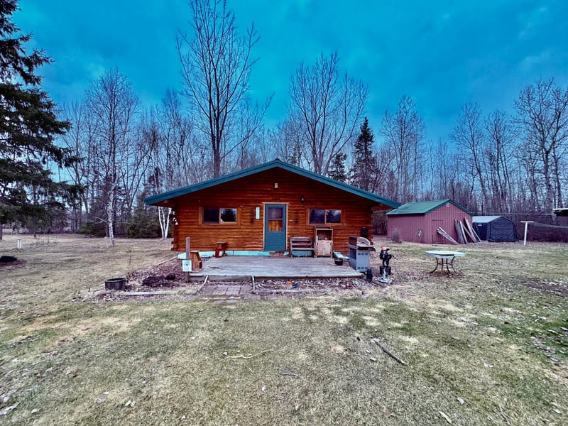 3616 Hay Creek Rd SE, Baudette, MN 56623