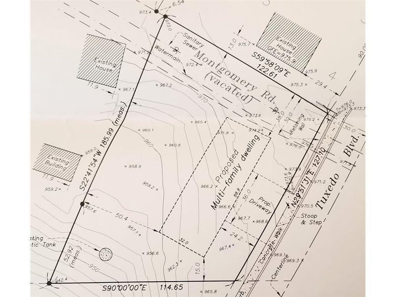 2875 Tuxedo Blvd, Mound, MN 55364