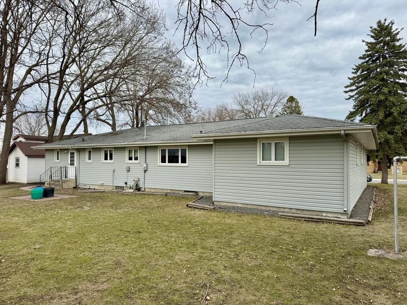760 2nd St E, Lake Lillian, MN 56253