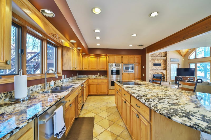 1569 Floan Point Rd, Brainerd, MN 56401