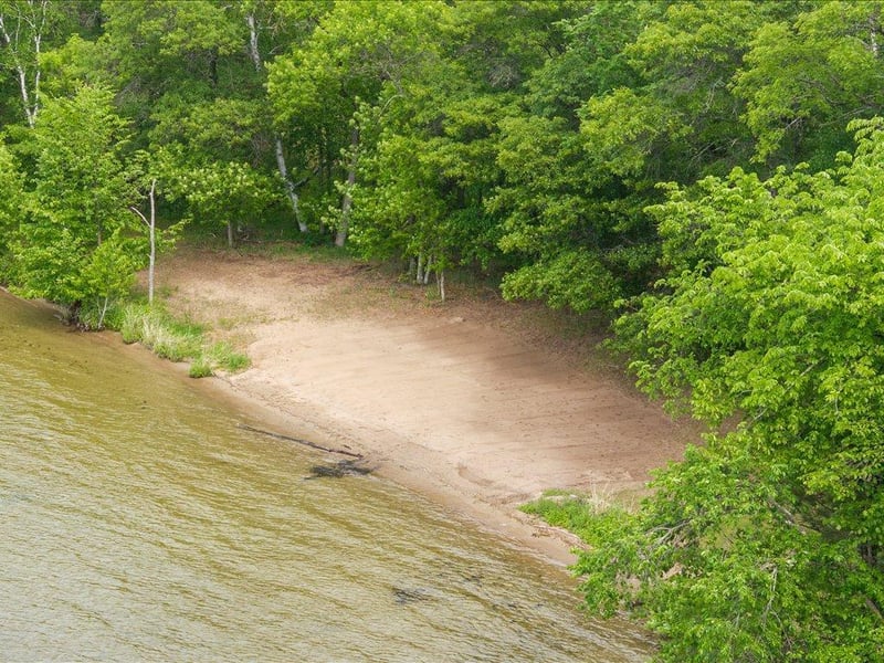 36003 Schaller Ln, Pequot Lakes, MN 56472