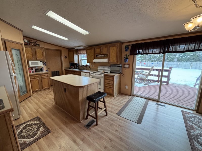 128 Lynn Rd, Ottertail, MN 56571