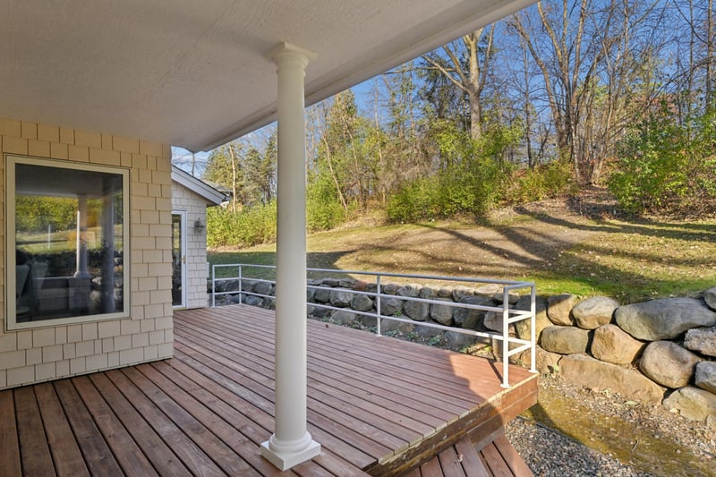 4160 Trillium Ln E, Mound, MN 55364