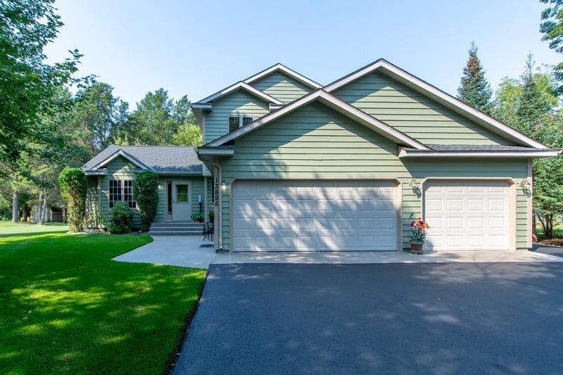 13895 Knollwood Dr, Baxter, MN 56425