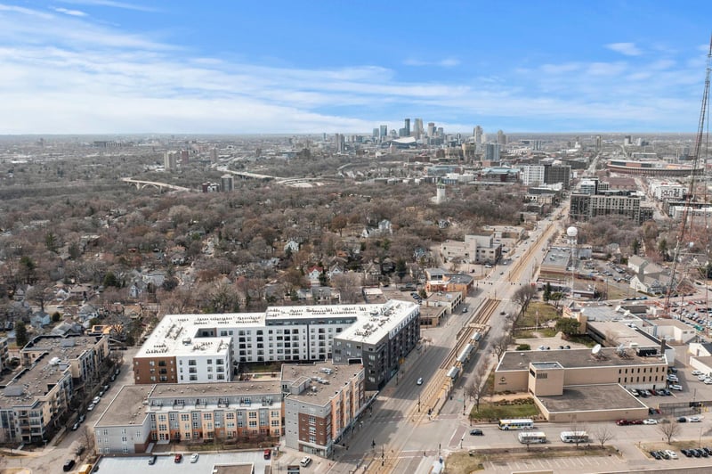 2650 University Ave W #221, Saint Paul, MN 55114
