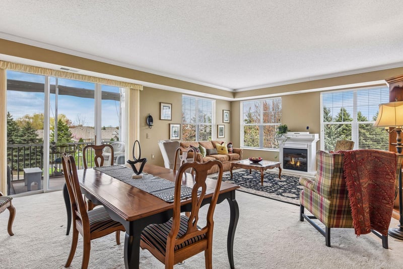 100 Clydesdale Trl #226, Medina, MN 55340