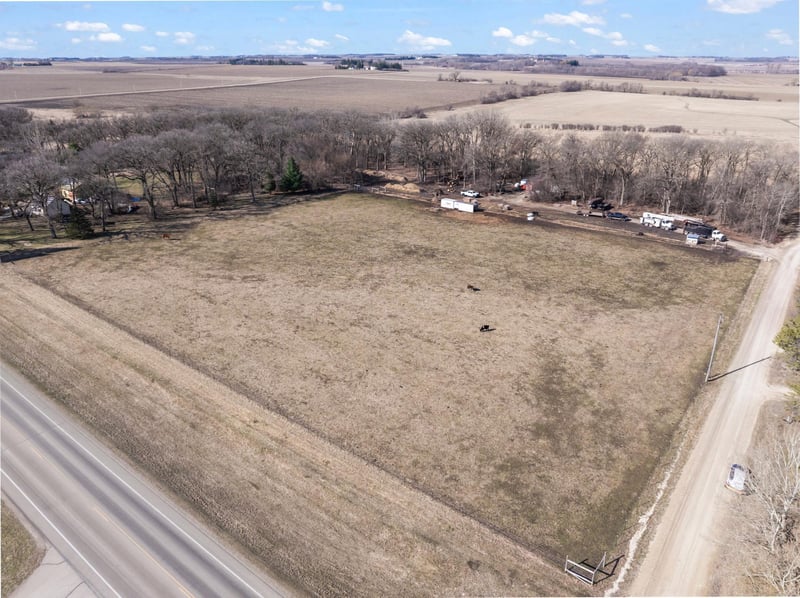 24842 685th St, Kasson, MN 55944