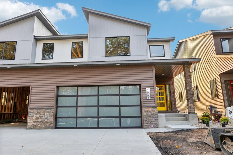 4093 Isaac Ct, Vadnais Heights, MN 55127