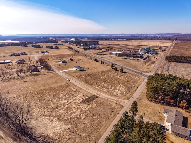 N6788 Pine Ridge Ln, Durand, WI 54736