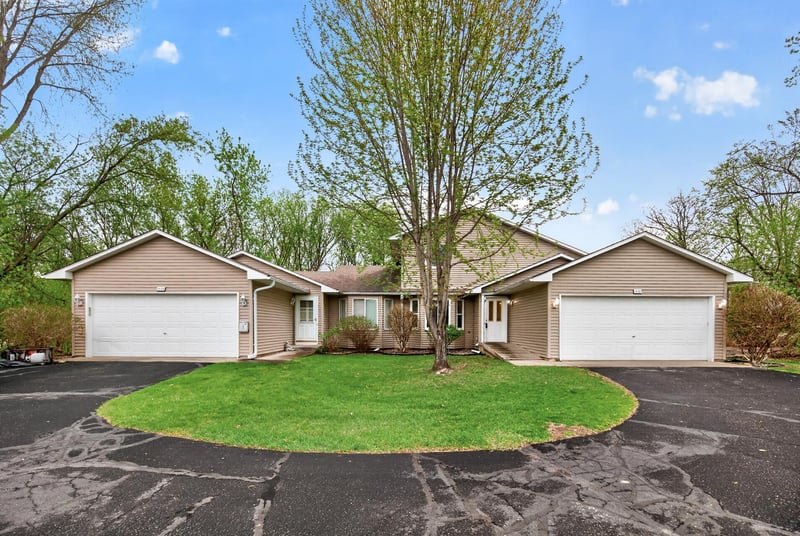 14132 Heywood Pa, Apple Valley, MN 55124