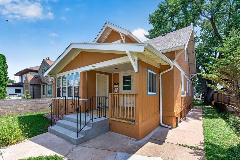 790 Geranium Ave E, Saint Paul, MN 55106