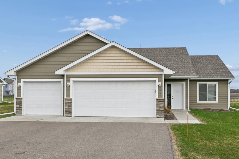 108 Spirit Pa NW, Arlington, MN 55307
