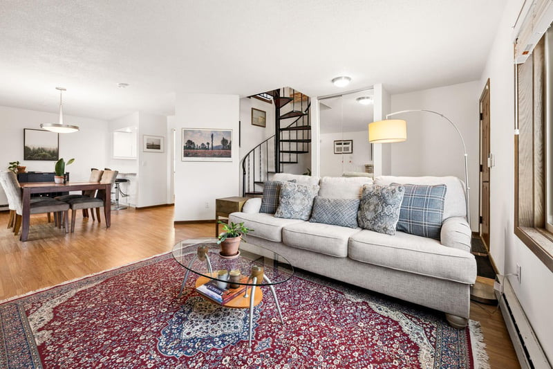 2050 Ridge Dr #16, Saint Louis Park, MN 55416
