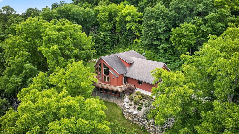 59261 County Road 7, Zumbro Falls, MN 55991