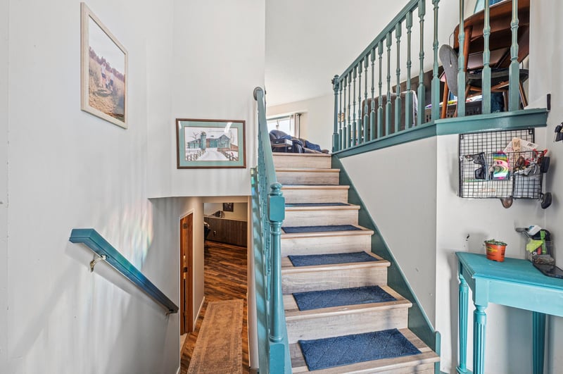 478 W Overlook Dr, Ellsworth, WI 54011