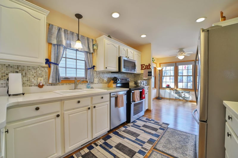 14330 Northwoods Dr, Baxter, MN 56425