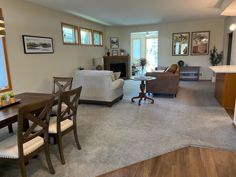 5111 383rd St, North Branch, MN 55056